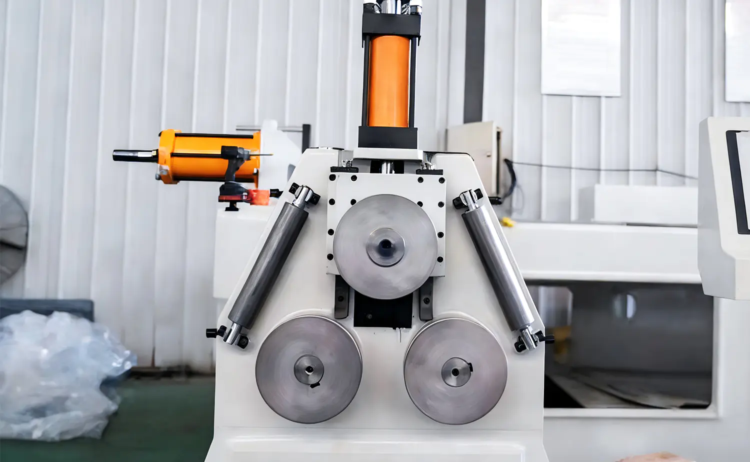 دستگاه خم کن رول لوله CNC با دقت بالا