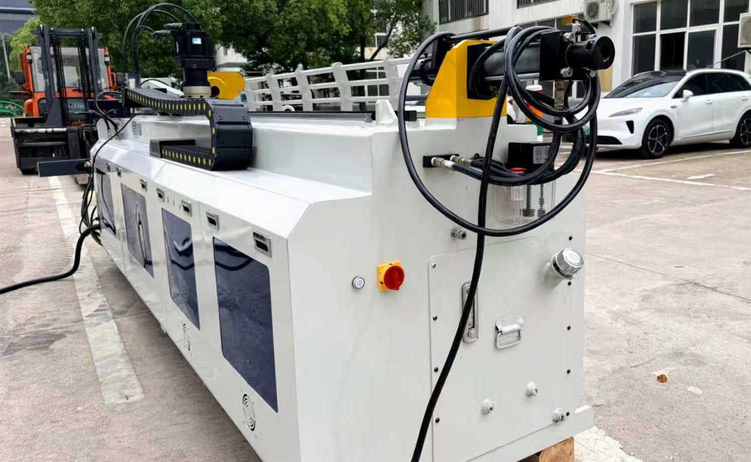 دستگاه خم کننده لوله چپ و راست CNC